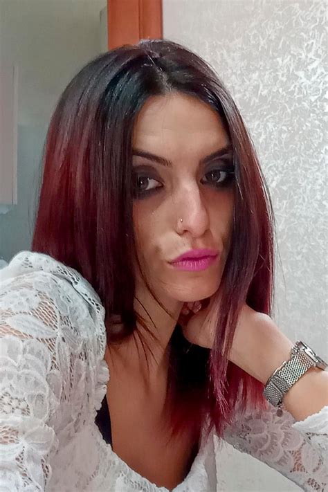 Donna Uccisa Nel Napoletano Il Gip Non Convalida Fermo Dellindiziato