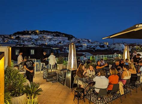 Rooftop At The Art Inn Rooftop Bar In Lisbon The Rooftop Guide