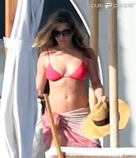 Jennifer Aniston En Bikini Sexy Petit Journal