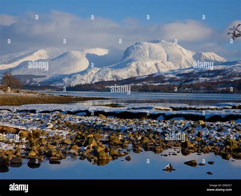 Winter Wonderland Of Ben Nevis From Across Loch Eil Lochaber Stock