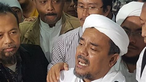 Pengacara Ada Yang Sinis Habib Rizieq Duitnya Darimana Banyak Juga