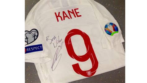 Signed shirt from Harry Kane - CharityStars