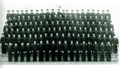 Farragut Id Naval Training Station 1944 Nts Farragut Company 4d 44 Regiment 2 Battalion B