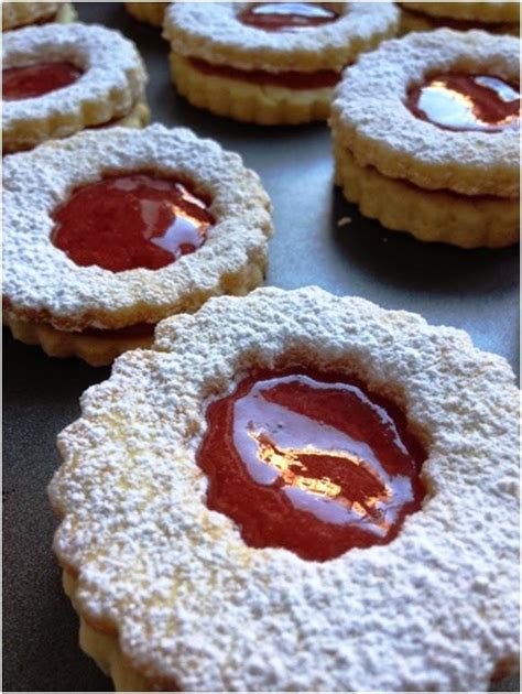 Biscuits à la confiture de fraises À Voir