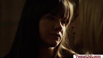 Rubia caliente es lamida dentro de la cárcel XVIDEOS