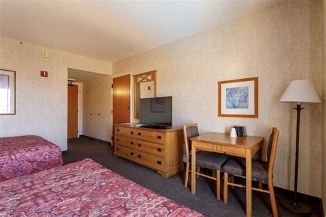 Wendover Nugget Hotel & Casino by Red Lion Hotels West Wendover | Bookonline.com