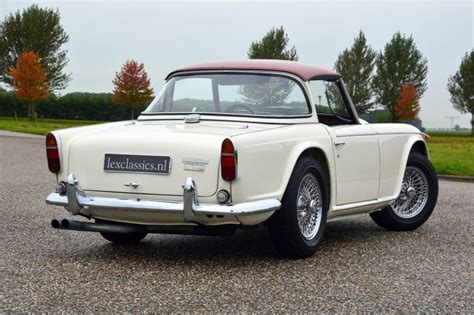 Triumph Tr250 Lex Classics