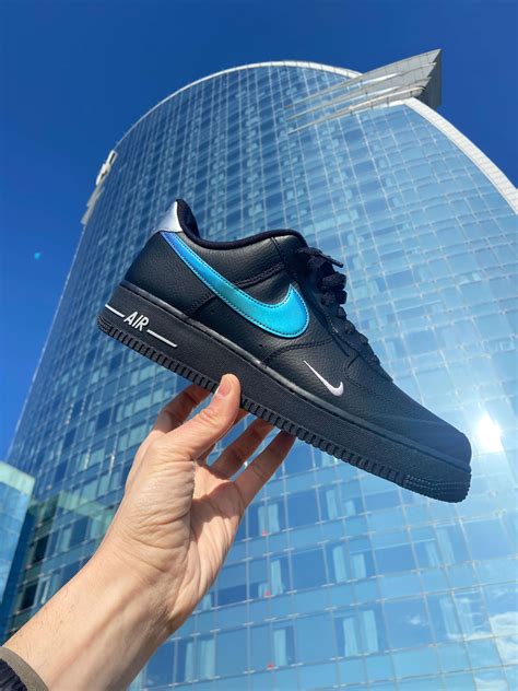 Mira Como Cambia De Color El Swoosh De Estas Air Force