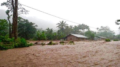 Cuaca Ntt Bmkg Sebagian Besar Wilayah Ntt Berstatus Awas Curah Hujan