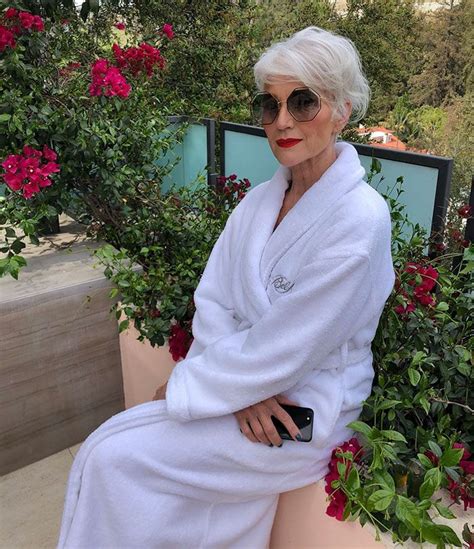 This Is Elon Musks 70 Year Old Mom And She Is The Coolest Grandma You