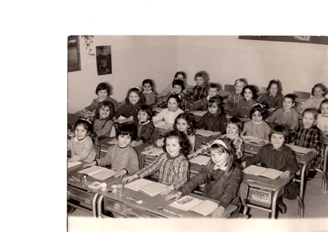 Photo De Classe Primaire Joliot Curie De 1967 Ecole Joliot Curie