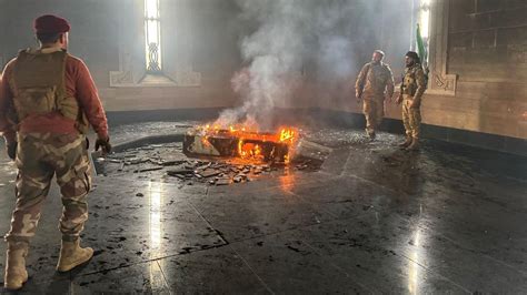 Syrian Rebels Set Ablaze Tomb Of Ousted President Al Assad S Father