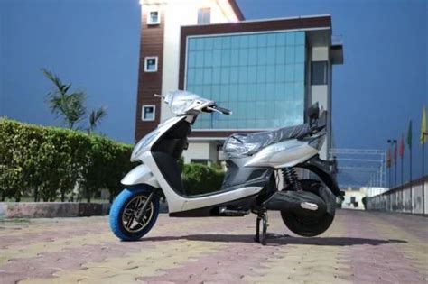 Dacus Elite Electric Scooty With Lead Acid Battery At Rs 45900 E