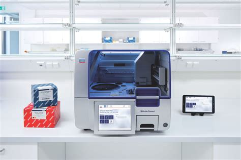 Clinical Diagnostic Nucleic Acid Extractor QIAcube Connect QIAGEN