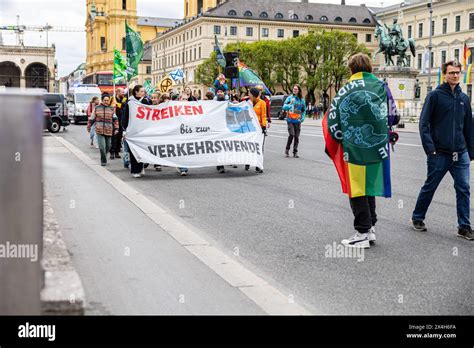 Fridays for Future in München 38 Menschen versammelten sich am 3 5 2024