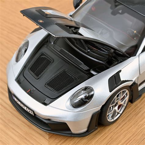 Porsche Gt Rs Mit Weissach Paket Gt Silbermetallic