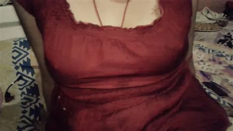 Red Bra Panty Me Sneha Bhabhi Chudwane Ko Aatur Thi Dry Pussy Me Cream Dalke Lund Dalwa Li