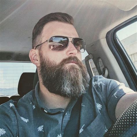 Pin By Mike Baer On Beard Car Selfies Beard No Mustache Beard Styles