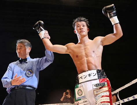 亀田和毅 「再起」の5回tko勝利「これが親父のスタイル」 父・史郎氏とコンビ結成し、攻撃的に― スポニチ Sponichi Annex 格闘技