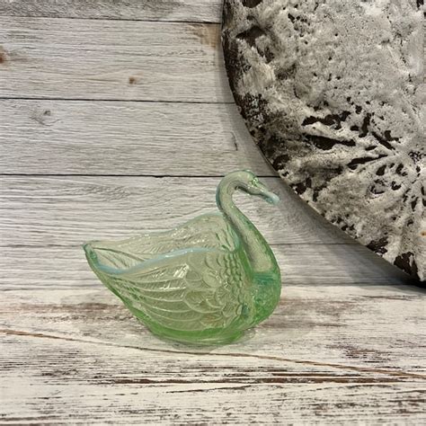 Fenton Glass Swan Etsy