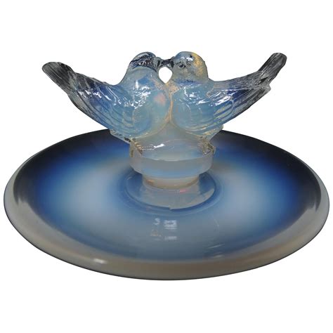 Ren Lalique Opalescent Glass Deux Colombes Cendrier Ashtray At Stdibs