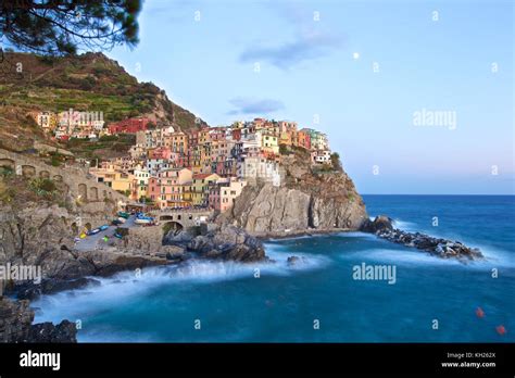 Cliffside Homes In Cinque Terre Italy Stock Photo Alamy