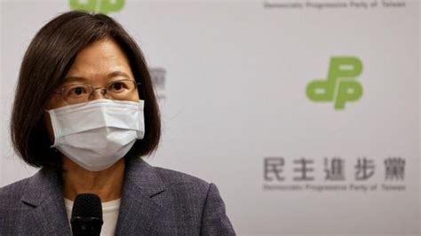 台湾の蔡総統が与党トップを辞任、地方選大敗で引責 総統職は継続 Bbcニュース