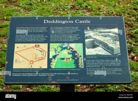 Deddington Castle remains in Oxfordshire, UK Stock Photo - Alamy