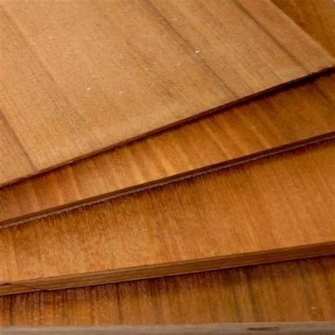 Gurjan Real Ispst Teak Wood Plywood Smooth At Rs Square Feet In