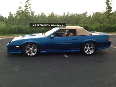 1992 Chevrolet Camaro Z28 Convertible 2 - Door 5. 0l