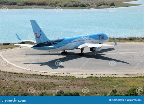 TUI Airways aircraft editorial image. Image of taxiing - 132132900