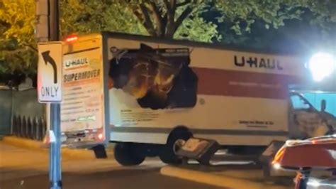 Man Accused Of Ramming U Haul Into Barriers Near White House Praised