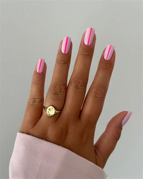 Minimalistische Nagel Designs En Nail Art Mamaliefde Nl