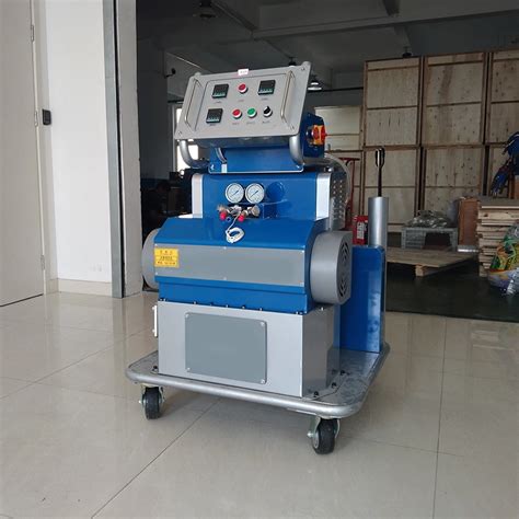 3 Phase 220V 380V Hydraulic Polyurethane Polyurea Spray Machine Cnmc V6