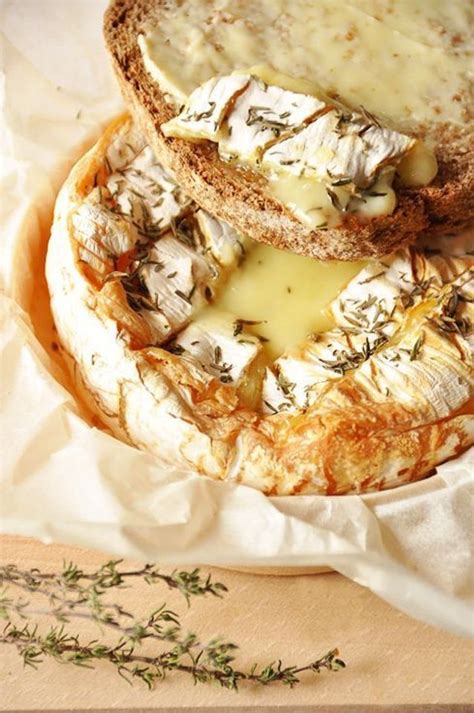 Camembert Au Four Et Thym Recettes De Camembert Au Four Se Damner