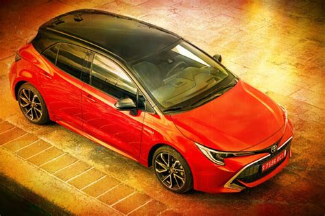 Toyota Corolla Zr Hybrid Too Cool For Fuel Cars Starters