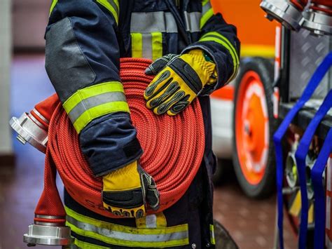 Pregnant Woman Trapped In Oc Storm Drain Due To Rising Water Orange