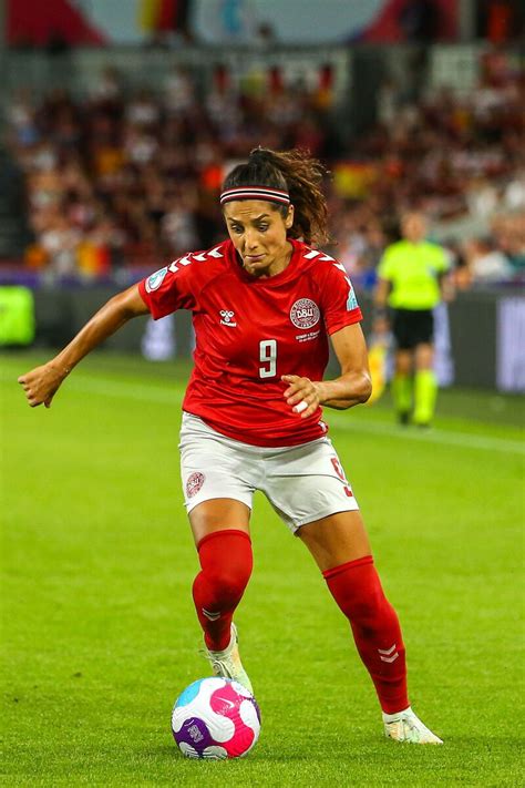 Nadia Nadim Dansk Fodboldspiller Karriere Lex