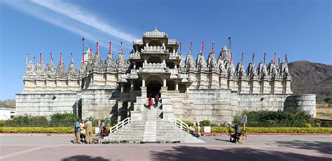 File:Jain Temple Ranakpur.jpg - Wikimedia Commons