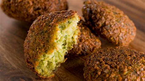 Falafel | My Jewish Learning