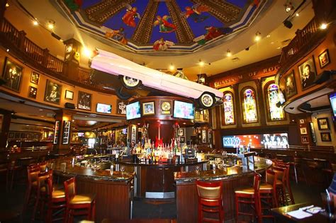 Hard Rock Café Orlando Live Music At Universal Studios Go Guides