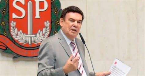 Lula Lamenta Morte De Campos Machado Sepultamento Do Ex Deputado