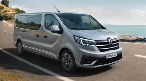 Ficha técnica motores y medidas Renault Trafic Carwow