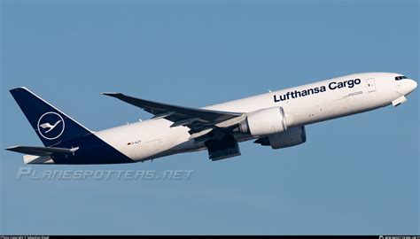 D ALFF Lufthansa Cargo Boeing 777 F Photo By Sebastian Kissel ID