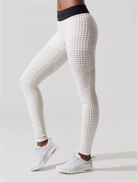 Nike Pro Hyperwarm Womens Tights Leggings In Desert Sandwhite Beige