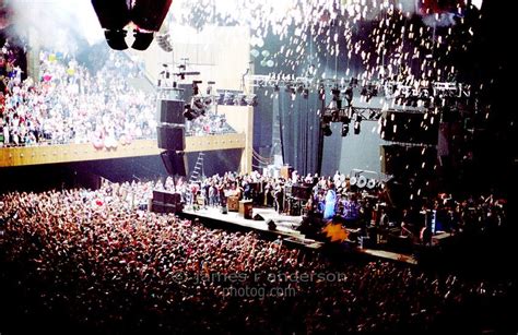 Bill Graham As Father Time Hits The Stage The Grateful Dead On New