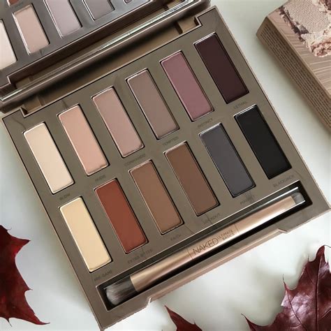 Lady Makeup The Palette Series Naked Ultimate Basics