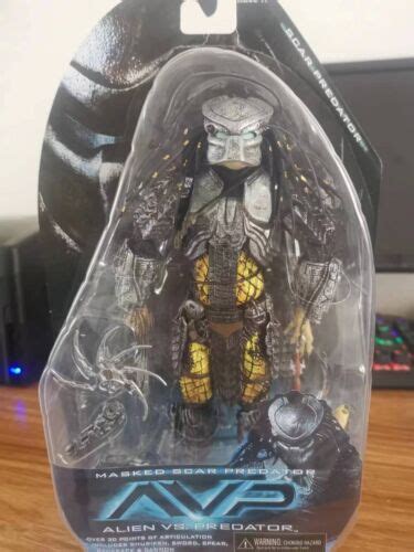 7 NECA Alien VS Predator Masked Scar Predator Action Figure Model