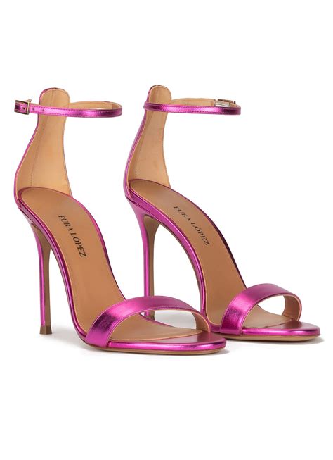 Sandalias fucsia metalizadas con tacón alto PURA LOPEZ