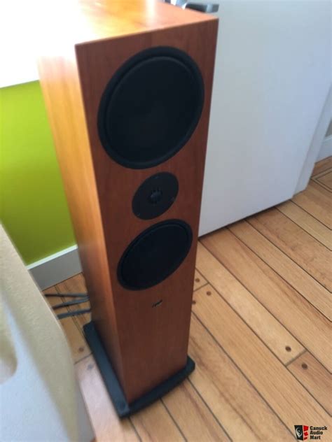 Linn Ninka Lk X Tri System W Pair Rel T Zero Subwoofers Photo